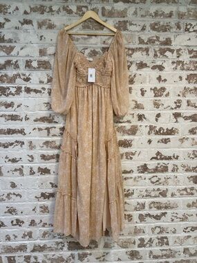 Romantic Peach Tiered Maxi Dress with Puff Sleeves